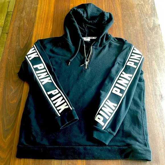 Victoria’s Secret Pink - Picture 1 of 3